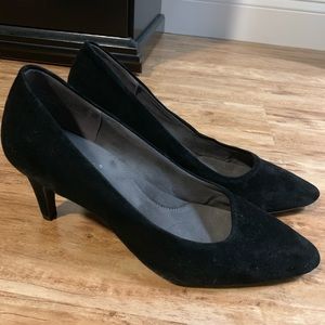 aerosoles black high heels